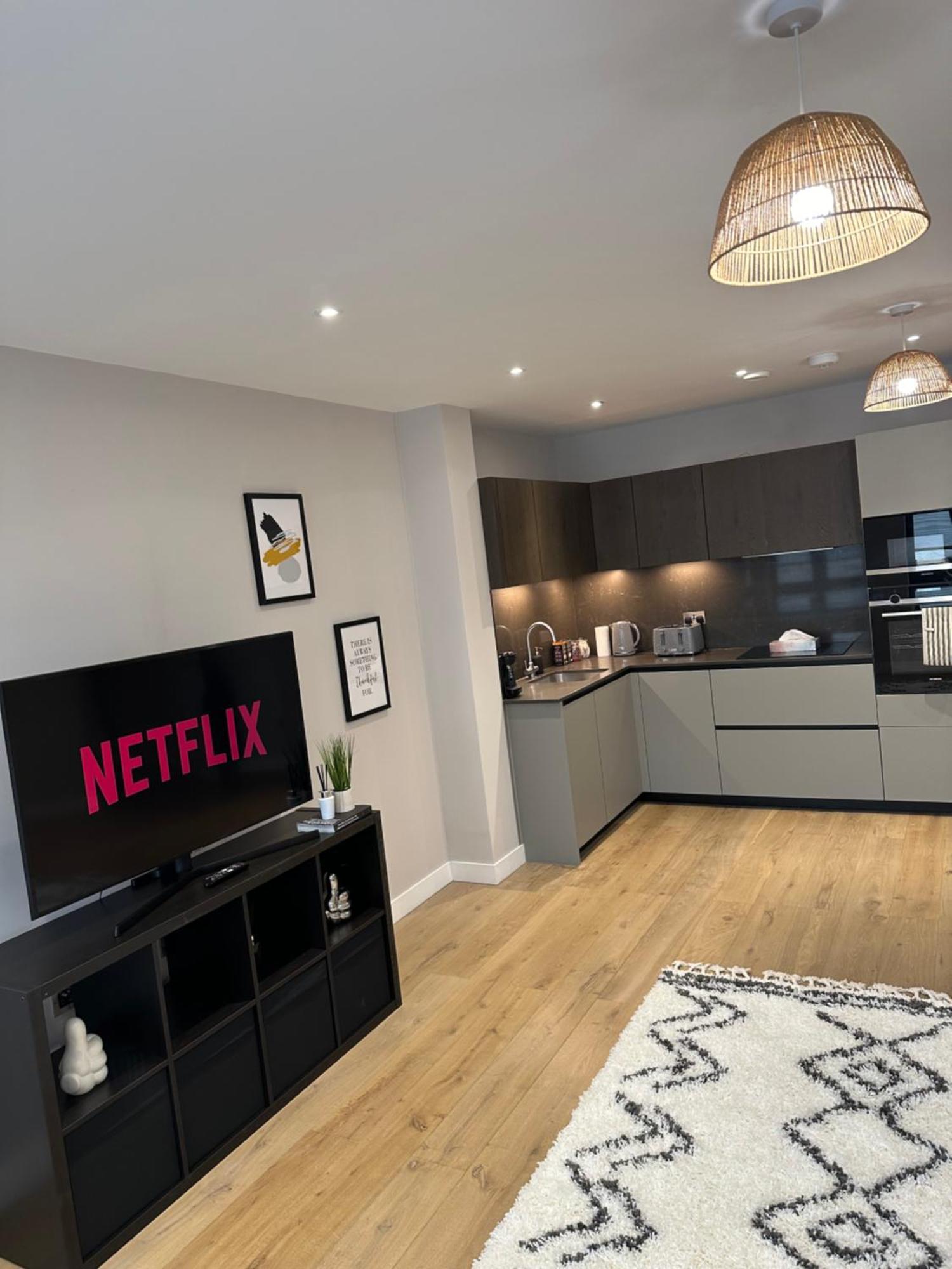 Richardson Deluxe Apartments Лондон Экстерьер фото
